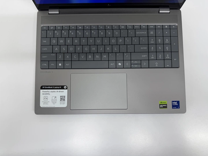 Ноутбук HP OmniBook X AI 16 — Intel Core Ultra 7 255H / RTX 4050 6GB / 32GB RAM / SSD 2TB / OLED Touch 120 Гц - Б/В - зображення 7
