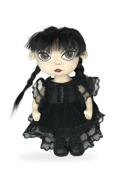 Авторская текстильная кукла для девочек ручной работы интерьерная Wednesday Addams Венздей 24см - изображение 5