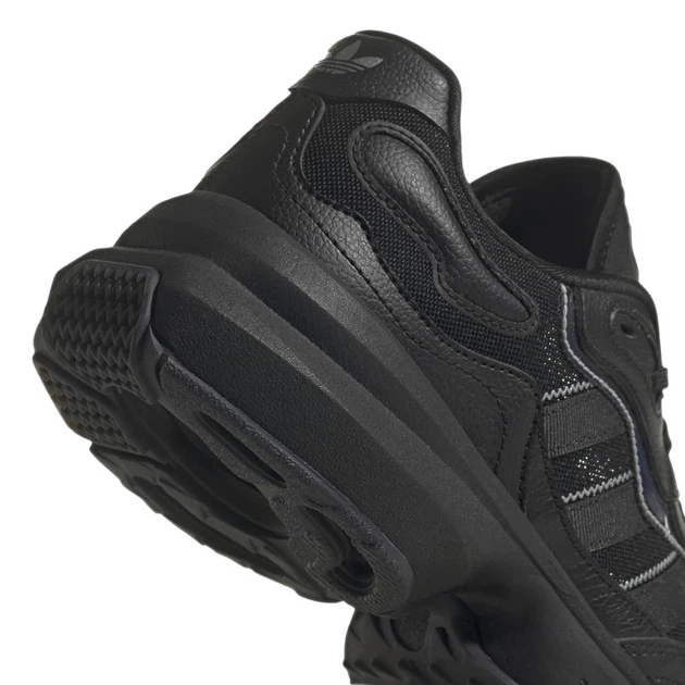 Кросівки ZENTIC W Adidas GX0417 38.5 Чорний (4064055829289) - зображення 3