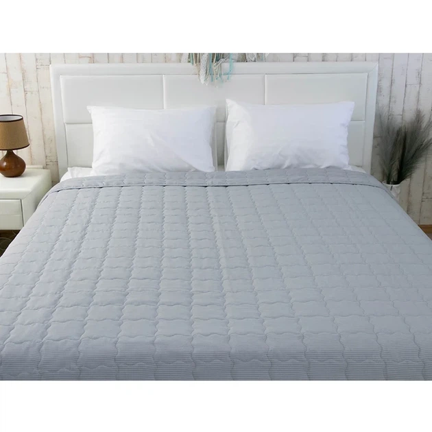 Двустороннее декоративное покрывало Руно Soft Line 150х212 см серое - изображение 6