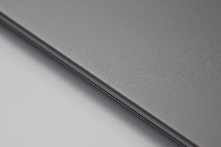 Ультрабук Lenovo Yoga Slim 7 14ILL10 U7 258V / 32GB / 1TB / Intel Arc 140V / 14" WUXGA OLED / Win11 Ноутбук (с1522) - Уцінка - Фото 8 Ультрабук Lenovo Yoga Slim 7 14ILL10 U7 258V / 32GB / 1TB / Intel Arc 140V / 14" WUXGA OLED / Win11 Ноутбук (с1522) - Уцінка - зображення 8