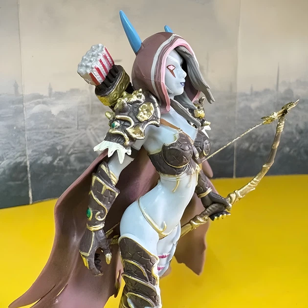 Колекційна фігурка Сильвана (Sylvanas) з луком, на підставці-печатці, 14 см — World of Warcraft - зображення 7