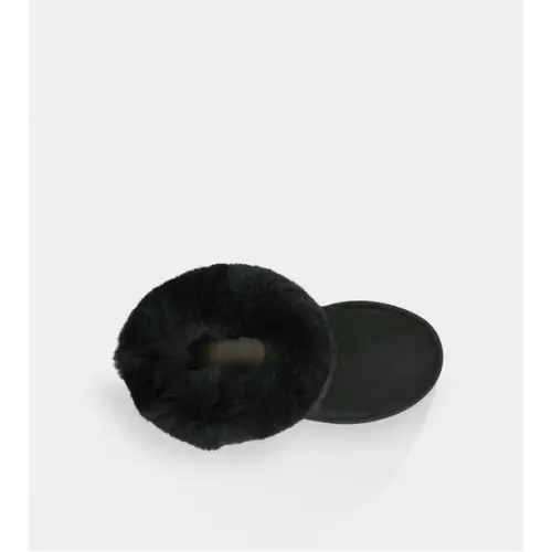 Дитячі уггі для дівчинки Кожані Середні чорні UGG Classic Short Kids Leather Black (25, чорний) - Фото 4 Дитячі уггі для дівчинки Кожані Середні чорні UGG Classic Short Kids Leather Black (25, чорний) - зображення 4