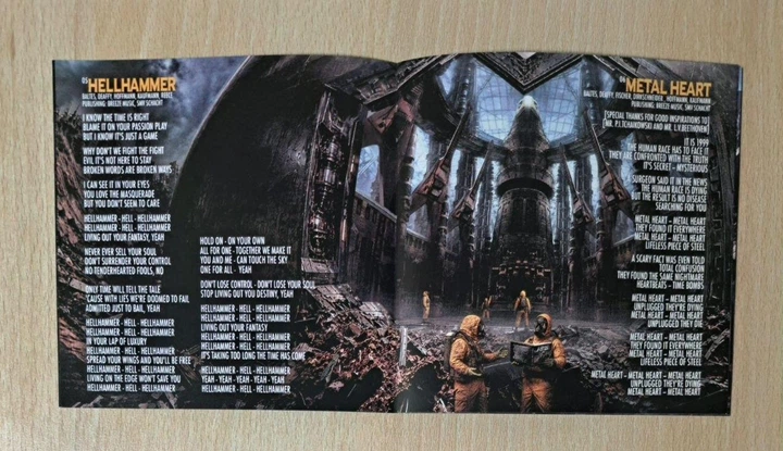 Accept – Teutonic Titans 1976-2026 (2026) Audio CD (импорт, буклет) - изображение 7