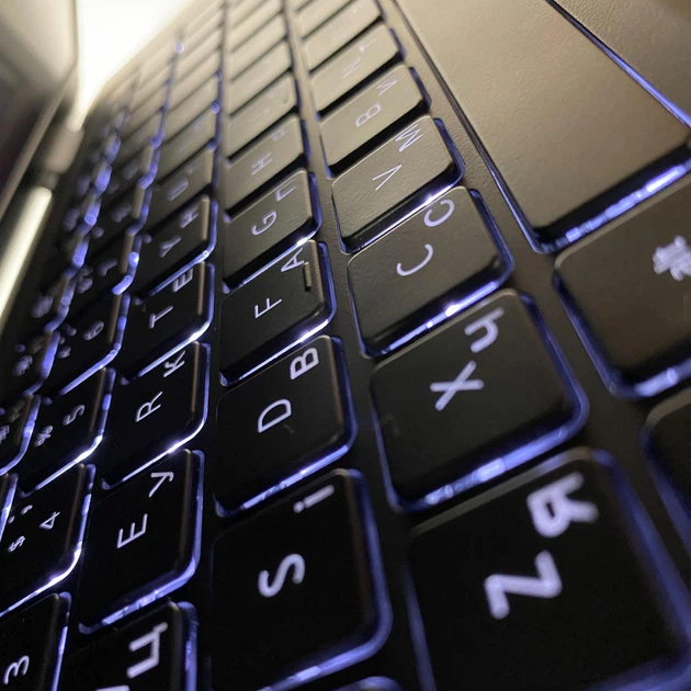 Ноутбук Dell Latitude 7330 13.3" FullHD i7-1265U\16 GB RAM\256 GB SSD Б/В - изображение 3