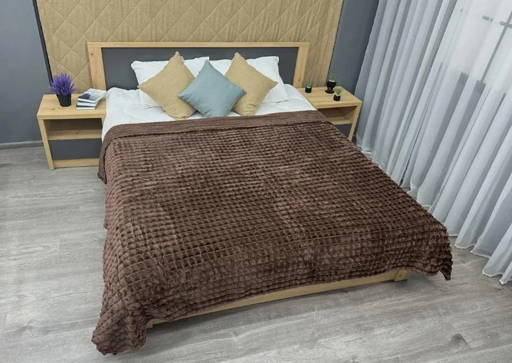 Покрывало из плюша (220×240см). Цвет коричневый - изображение 7