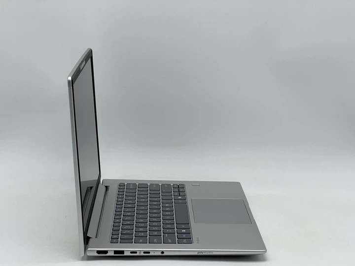 Ноутбук HP 14 EliteBook 640 G11 WUXGA IPS/Intel Core Ultra 5 135U/16GB/480GB SSD/Intel Graphics/DOS/Glacier Silver (SH26061278) Б/в - Фото 2 Ноутбук HP 14 EliteBook 640 G11 WUXGA IPS/Intel Core Ultra 5 135U/16GB/480GB SSD/Intel Graphics/DOS/Glacier Silver (SH26061278) Б/в - зображення 2