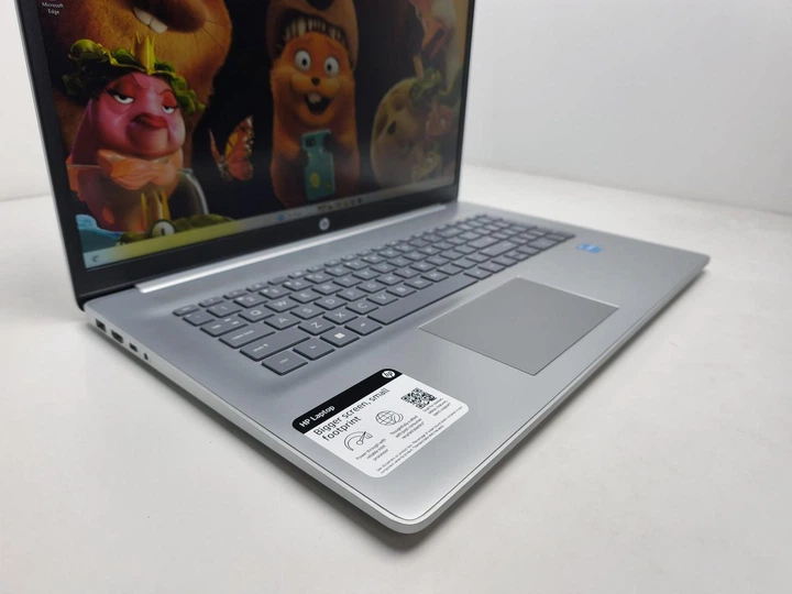 Ноутбук HP 17.3 17-cn2000 FHD IPS/Intel Core i3-1215U/8GB/256GB SSD/Intel UHD Graphics/DOS/Natural Silver (14015) Б/в - Фото 6 Ноутбук HP 17.3 17-cn2000 FHD IPS/Intel Core i3-1215U/8GB/256GB SSD/Intel UHD Graphics/DOS/Natural Silver (14015) Б/в - зображення 6