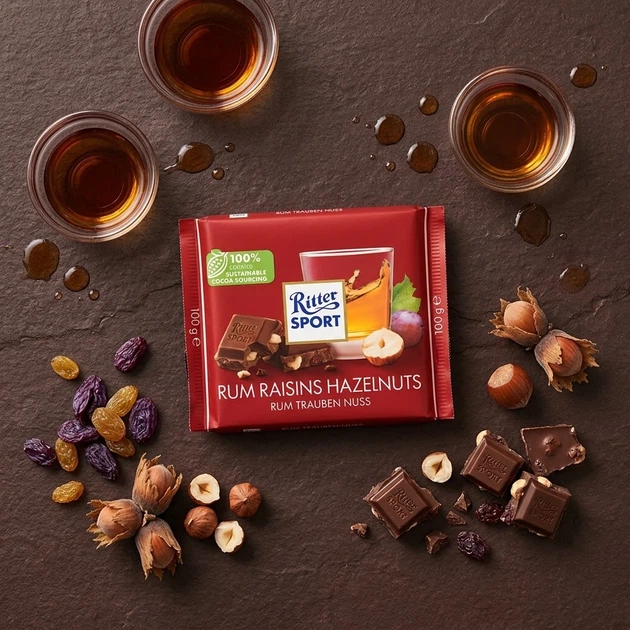 Молочный шоколад Ritter Sport с ароматным ямайским ромом калифорнийским изюмом и орехами 100 г - изображение 5