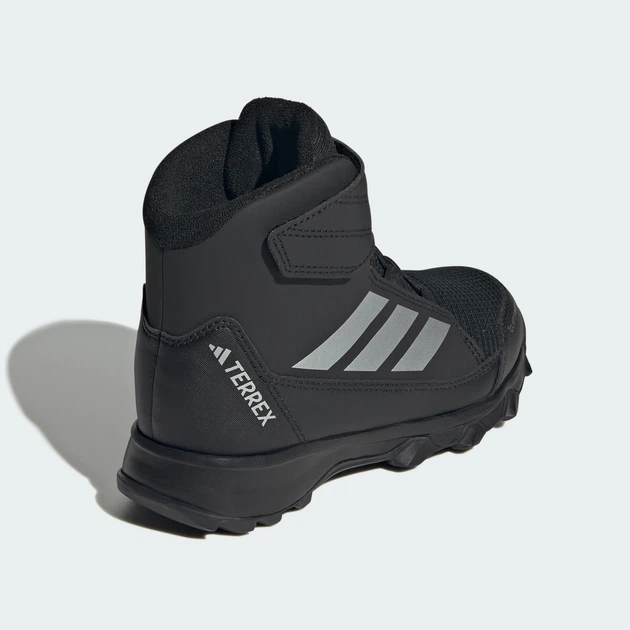 Детские зимние ботинки Terrex Snow CF CLIMAWARM Kids adidas JR4188 (28.5 EUR) черный (4068803769452) - изображение 7