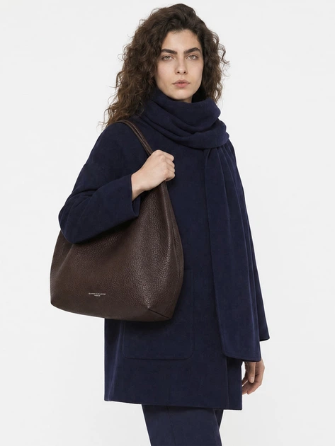 Zestaw (torebka shopper + kosmetyczka) damski skórzany Gianni Chiarini BS-9720-RNGDBL-T.U.-2107 Ciemnobrązowy (800070360592) - Zdjęcie 2 Zestaw (torebka shopper + kosmetyczka) damski skórzany Gianni Chiarini BS-9720-RNGDBL-T.U.-2107 Ciemnobrązowy (800070360592) - obraz 2