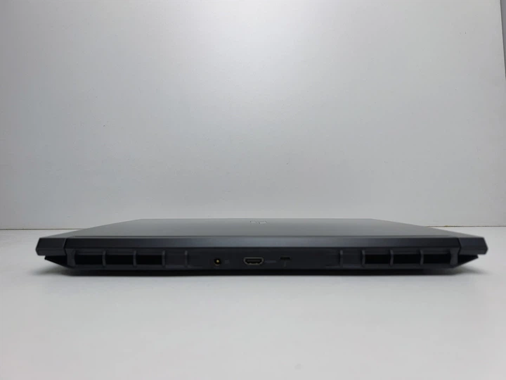 Ноутбук Acer Nitro V 16 16" IPS 180Hz Core 7 240H 16Gb SSD 512GB RTX5070 8GB ANV16-72 (NH.U2FAA.002) 14411 - Фото 8 Ноутбук Acer Nitro V 16 16" IPS 180Hz Core 7 240H 16Gb SSD 512GB RTX5070 8GB ANV16-72 (NH.U2FAA.002) 14411 - зображення 8