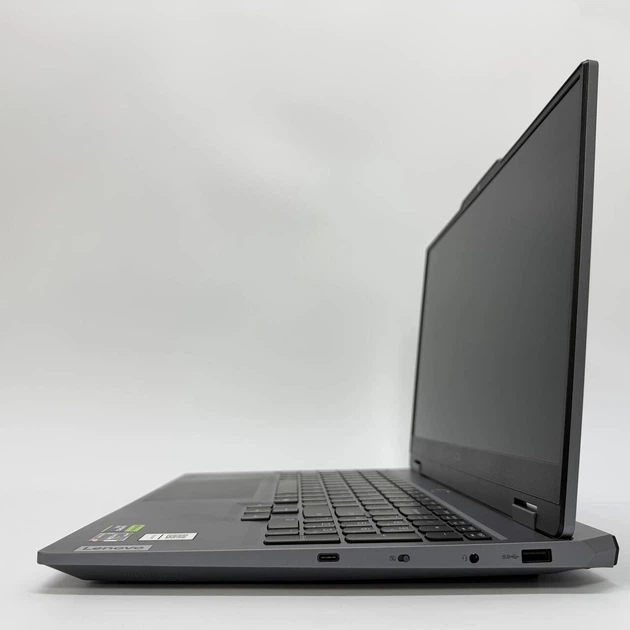 Игровой ноутбук Lenovo LOQ 15ARP9 / 15.6" (1920x1080) IPS / AMD Ryzen 5 7235HS (4 (8) ядра по 3.2 - 4.2 GHz) / 12 GB DDR5 / 512 GB SSD M.2 / nVidia GeForce RTX 4050, 6 GB GDDR6, 96-bit / WebCam б/у + Подарок Мышка и коврик - Фото 5 Игровой ноутбук Lenovo LOQ 15ARP9 / 15.6" (1920x1080) IPS / AMD Ryzen 5 7235HS (4 (8) ядра по 3.2 - 4.2 GHz) / 12 GB DDR5 / 512 GB SSD M.2 / nVidia GeForce RTX 4050, 6 GB GDDR6, 96-bit / WebCam б/у + Подарок Мышка и коврик - изображение 5