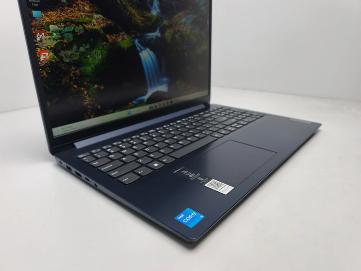 Ноутбук Lenovo IdeaPad 1i 15.6 FHD IPS Touch Core i5-1335U 8GB DDR4 SSD 256GB Intel Iris Xe Graphics Б/У - изображение 3