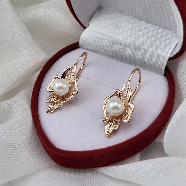 Жіночі сережки квітка з перлиною (золото 585п) французька петля Pearl Ornament GONCHAR & CO. ювелірний сплав - зображення 6
