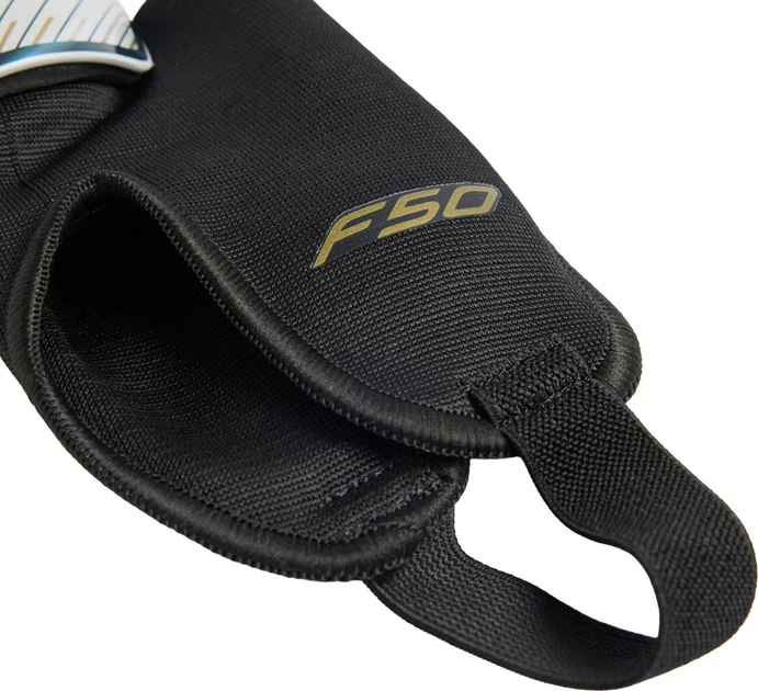Щитки футбольні Adidas F50 Match розмір M Сіро-чорні (4069987889295) - зображення 3