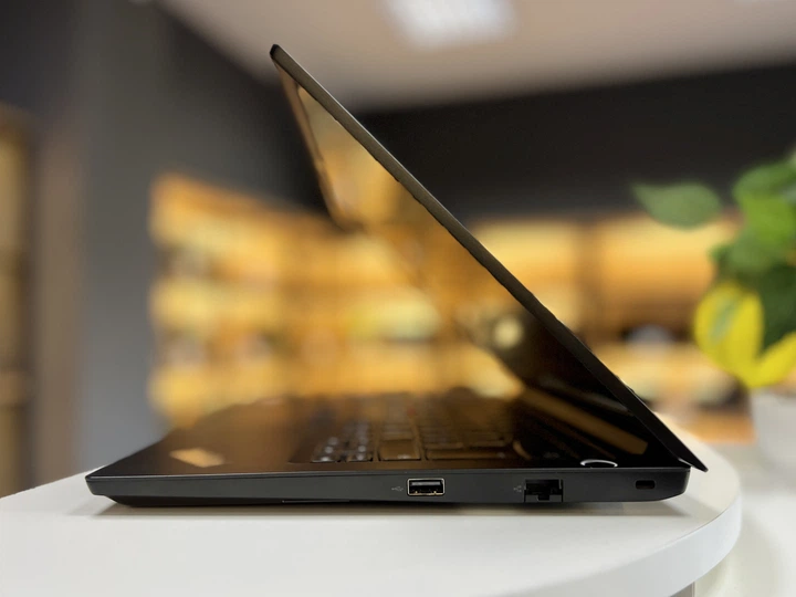 Ноутбук Lenovo ThinkPad E14 G4/AMD Ryzen 7 5825U/16GB DDR4/SSD 512GB M2/14"FHD IPS - Б/В - Фото 8 Ноутбук Lenovo ThinkPad E14 G4/AMD Ryzen 7 5825U/16GB DDR4/SSD 512GB M2/14"FHD IPS - Б/В - зображення 8