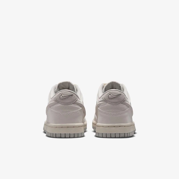 Кроссовки детские Nike Dunk Low Lv8 Light Bone (Gs) 40 Белый IR0824-100 - Фото 6 Кроссовки детские Nike Dunk Low Lv8 Light Bone (Gs) 40 Белый IR0824-100 - изображение 6