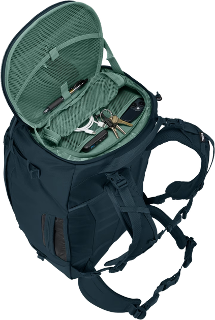 Рюкзак Thule Landmark Travel Pack 60 л TLPF-260 Woman Darkest Blue (7121894) (85854258524) - Фото 3 Рюкзак Thule Landmark Travel Pack 60 л TLPF-260 Woman Darkest Blue (7121894) (85854258524) - зображення 3