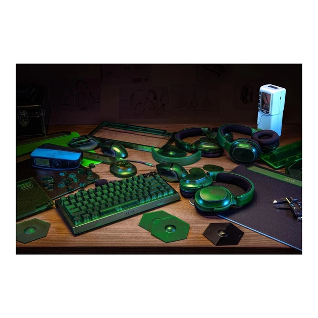 Клавіатура Razer BlackWidow V4 75% USB UA Phantom Green (RZ03-05003300-R3M1) - Фото 9 Клавіатура Razer BlackWidow V4 75% USB UA Phantom Green (RZ03-05003300-R3M1) - изображение 9