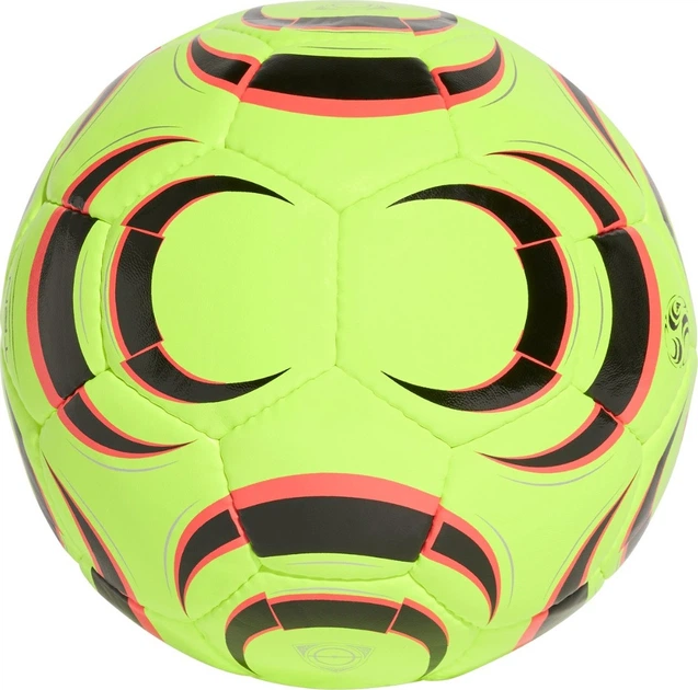 Piłka nożna Adidas Tiro Training Zielona (4068818491874) - Zdjęcie 2 Piłka nożna Adidas Tiro Training Zielona (4068818491874) - obraz 2