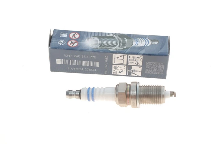 Свеча зажигания DAEWOO LACETTI, SEAT IBIZA, SKODA RAPID, BOSCH (0242240659) - Фото 1 Свеча зажигания DAEWOO LACETTI, SEAT IBIZA, SKODA RAPID, BOSCH (0242240659) - изображение 1
