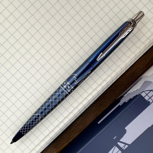 Ручка кулькова Parker JOTTER SE Sydney Blue CT Сріблястий 19 732 - Фото 5 Ручка кулькова Parker JOTTER SE Sydney Blue CT Сріблястий 19 732 - зображення 5