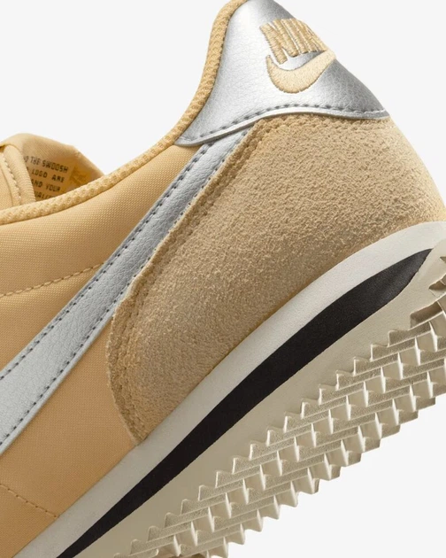 Кроссовки женские Nike Cortez 37.5 Коричневый DZ2795-201 - Фото 7 Кроссовки женские Nike Cortez 37.5 Коричневый DZ2795-201 - изображение 7