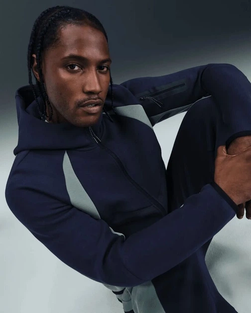 Кофта чоловіча Nike Tech Color-Block Full-Zip Fleece Windrunner M Синій IF1325-437 - Фото 3 Кофта чоловіча Nike Tech Color-Block Full-Zip Fleece Windrunner M Синій IF1325-437 - зображення 3