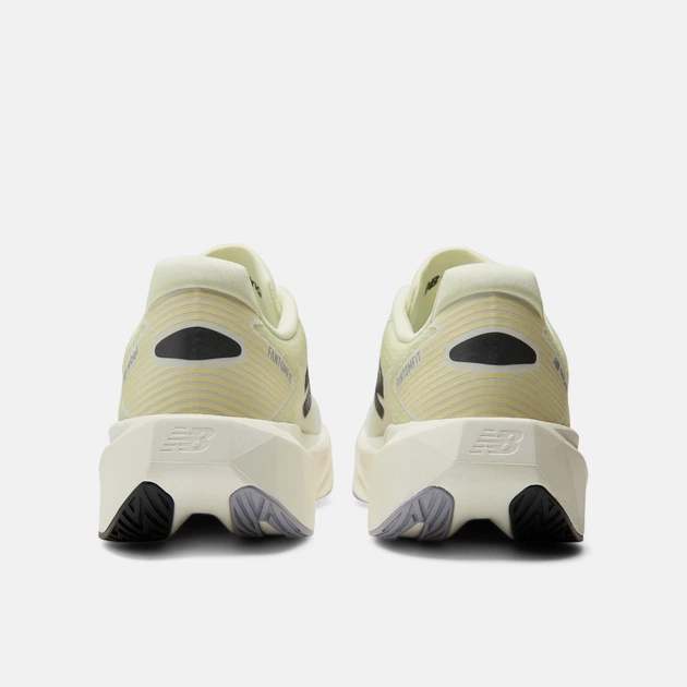 Чоловічі жовті кросівки New Balance FuelCell Rebel v5 45,5 (11,5) 29,5 см (MFCX8QY) - Фото 4 Чоловічі жовті кросівки New Balance FuelCell Rebel v5 45,5 (11,5) 29,5 см (MFCX8QY) - зображення 4