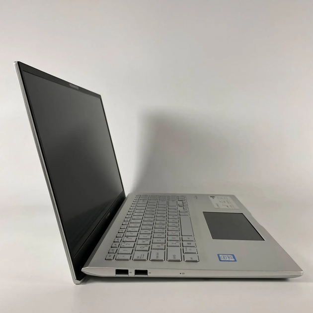 Ультрабук Б-класс Asus VivoBook 15 X532FA / 15.6" (1920x1080) IPS / Intel Core i7-8565U (4 (8) ядра по 1.8 - 4.6 GHz) / 12 GB DDR4 / 256 GB SSD / Intel UHD Graphics 620 / WebCam б/у + Подарок Беспроводная мышь / USB - Фото 4 Ультрабук Б-класс Asus VivoBook 15 X532FA / 15.6" (1920x1080) IPS / Intel Core i7-8565U (4 (8) ядра по 1.8 - 4.6 GHz) / 12 GB DDR4 / 256 GB SSD / Intel UHD Graphics 620 / WebCam б/у + Подарок Беспроводная мышь / USB - изображение 4