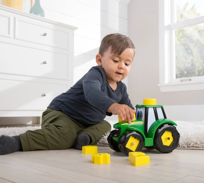 Сортер Tomy John Deere Трактор Джонні (0036881466543) - зображення 5