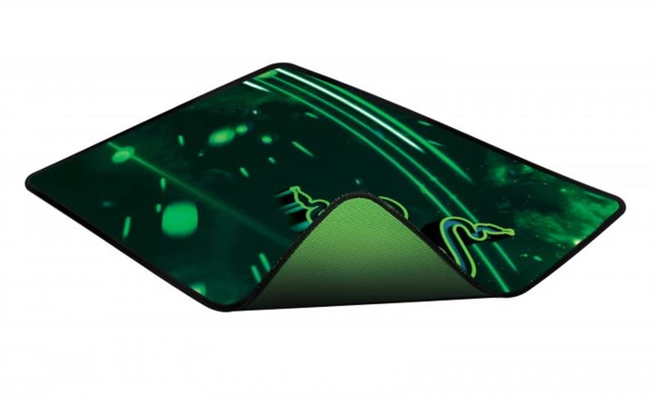 Ігрова поверхня Razer Goliathus Cosmic Medium Speed (RZ02-01910200-R3M1) - зображення 4
