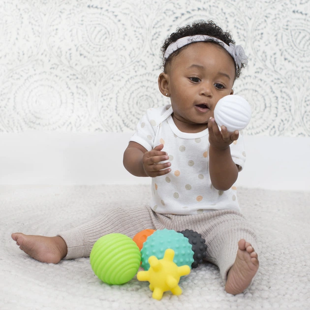 Zestaw piłeczek sensorycznych INFANTINO Textured Multi Ball Set (3021105066880) - obraz 4