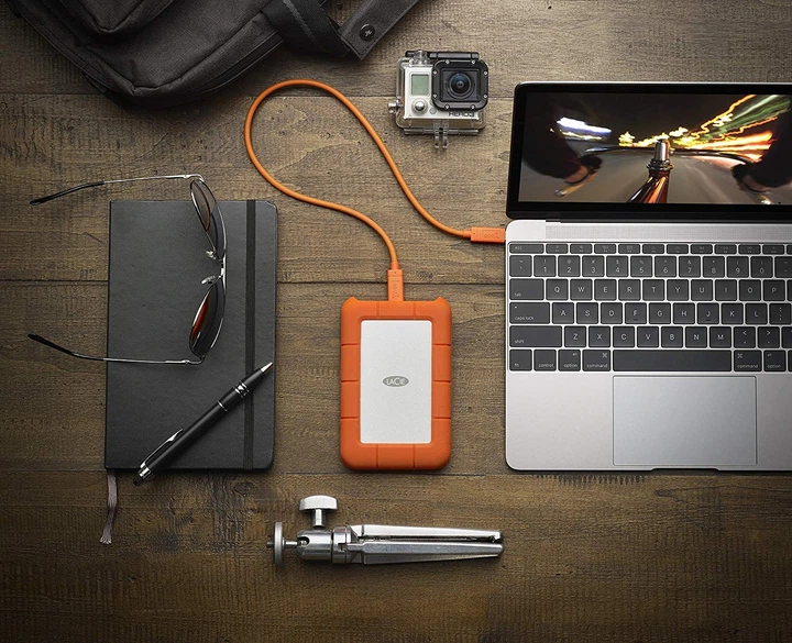 Жорсткий диск LaCie Rugged 4TB STFR4000800 2.5" USB-C External - Фото 8 Жорсткий диск LaCie Rugged 4TB STFR4000800 2.5" USB-C External - зображення 8