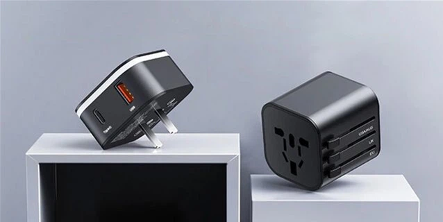 Универсальное зарядное устройство Baseus Travel Universal 2 in 1 3A 18W Black (JY-302PD) - изображение 7