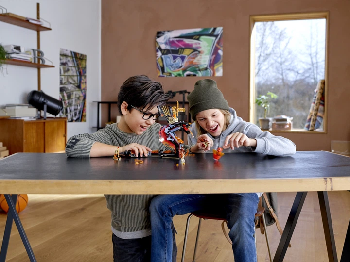 Конструктор LEGO Ninjago Огненный кинжал 463 детали (70674