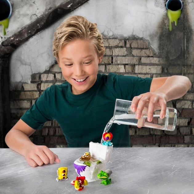 Игровой набор Spin Master Flush Force Унитаз с двумя фигурками монстров - изображение 3