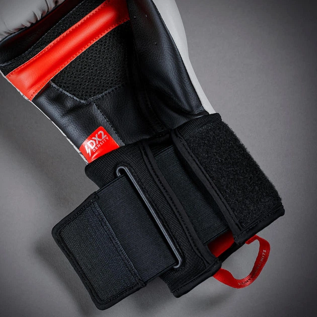 Боксерские Перчатки OUTSHOCK 16 OZ ERGO Бело-Черные для Опытных Боксеров - Фото 4 Боксерские Перчатки OUTSHOCK 16 OZ ERGO Бело-Черные для Опытных Боксеров - изображение 4