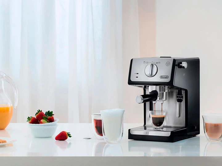 Ekspres do kawy kolbowy Delonghi ECP35.31.BK Silver - obraz 3