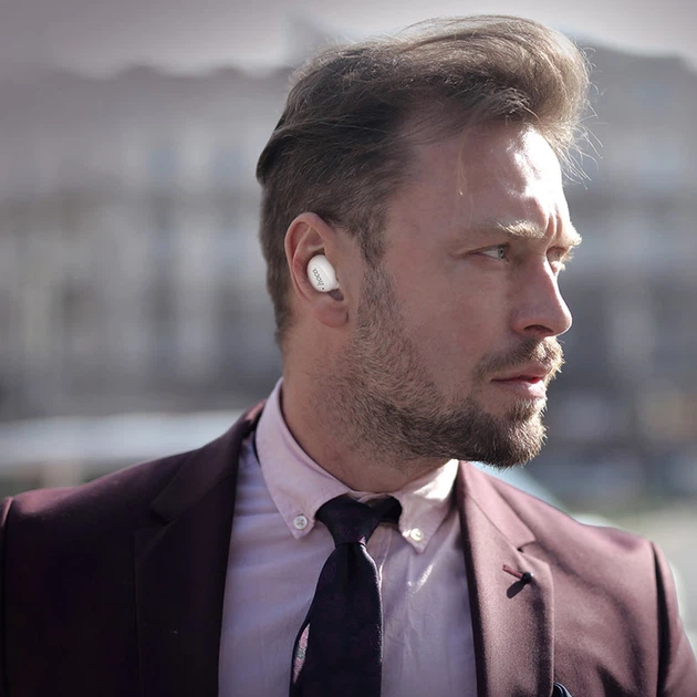 Bluetooth гарнітура Hoco E50 Wise mini wireless headset (з зарядним кейсом) White - Фото 5 Bluetooth гарнітура Hoco E50 Wise mini wireless headset (з зарядним кейсом) White - зображення 5