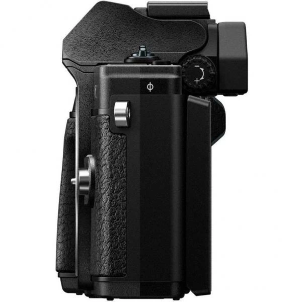 Цифровой фотоаппарат OLYMPUS E-M10 mark III 14-150 II Kit black/black (V207070BE010) - Фото 6 Цифровой фотоаппарат OLYMPUS E-M10 mark III 14-150 II Kit black/black (V207070BE010) - изображение 6
