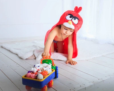 Детское полотенце с капюшоном DREAM TOWELS ANGRY BIRD 76Х92 КРАСНЫЙ (DM-1004)
