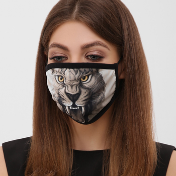 Многоразовая защитная маска черная с принтом MSK045
