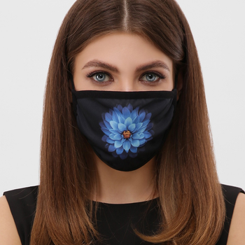 Многоразовая защитная маска черная с принтом MSK061