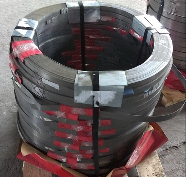 Лента 0,8х32 стальная упаковочная 1 м.п. (23-588)