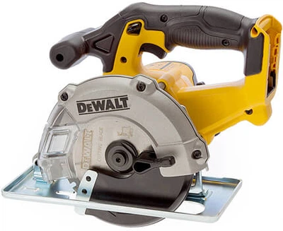 Пила дисковая DeWalt XR FLEXVOLT DCS373NT