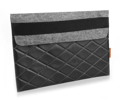 Войлочный дизайнерский чехол-папка для планшета FeltFabricDesign М45 30×21 см — серый, с резинкой и кожаными вставками (10581)