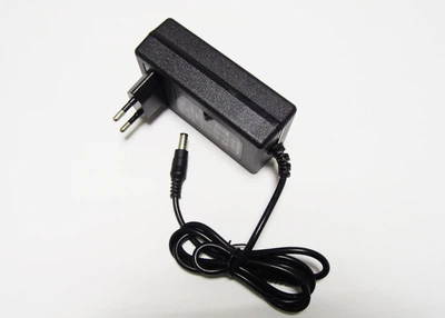 Блок питания NikoLED 220VAC 12VDC 3A розеточный (613)