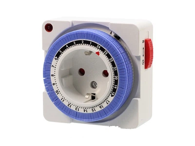 Розетка с таймером Lemanso LM 671